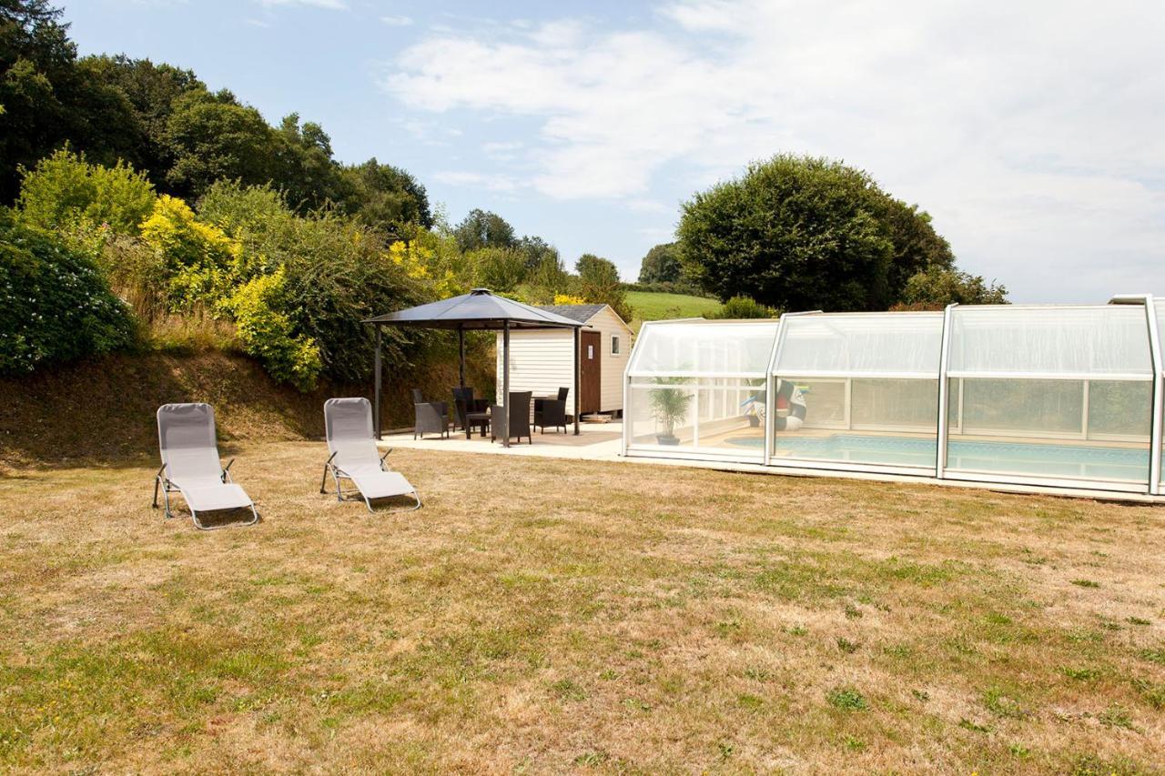 Stone Cottage With Modern Cosy Interior Near To Josselin Perfect Retreat For Writers Or Star Gazers Guégon Exterior foto